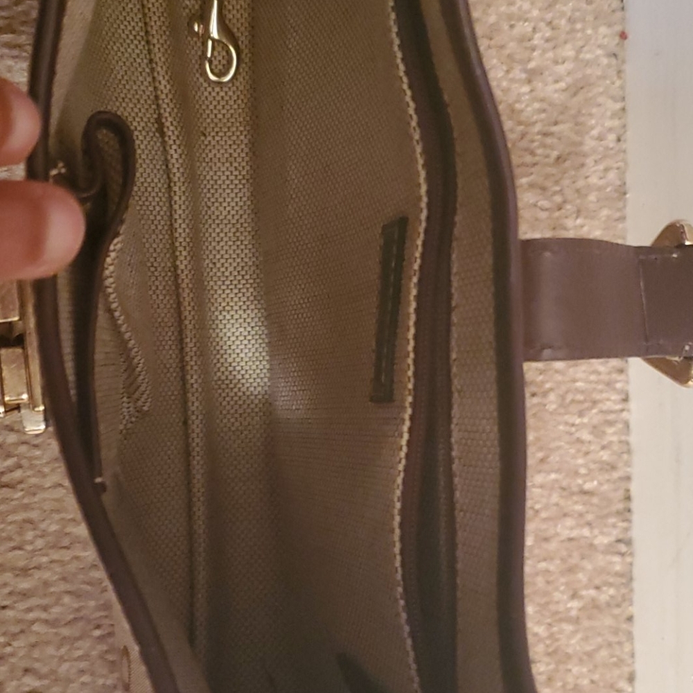 Signature Canvas Dooney & Bourke Hobo Shoulder Bag - Picture 7 of 8